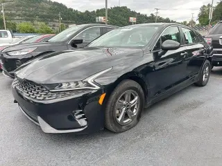 Kia K5 2022 LXS 4p Sedan