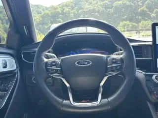 Ford Explorer 2022 AWD ST 4p SUV