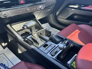 Kia K5 2025 GT-Line 4p Sedan