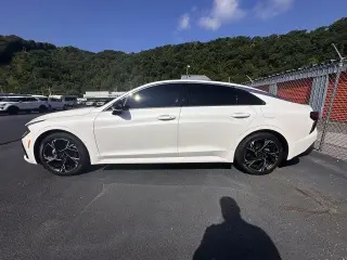 Kia K5 2025 GT-Line 4p Sedan
