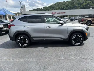 Kia Seltos 2024 AWD SX 4p SUV