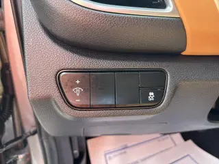Kia Seltos 2024 AWD SX 4p SUV