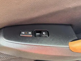 Kia Seltos 2024 AWD SX 4p SUV