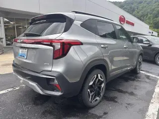 Kia Seltos 2024 AWD SX 4p SUV