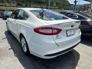 Ford Fusion 2013 SE 4dr Sedan