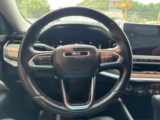 Jeep Compass 2022 4x4 Limited SUV de 4 puertas