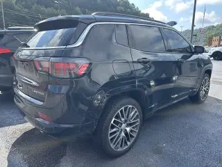 Jeep Compass 2022 4x4 Limited SUV de 4 puertas