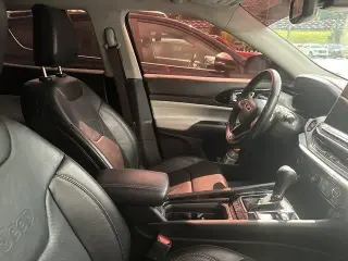 Jeep Compass 2022 4x4 Limited SUV de 4 puertas