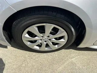 Toyota Corolla 2024 LE Sedán de 4 puertas