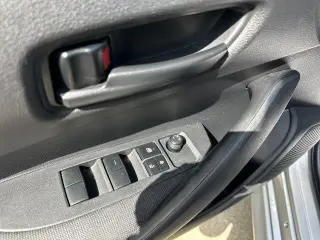 Toyota Corolla 2024 LE Sedán de 4 puertas