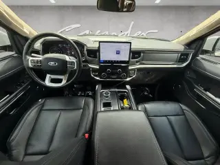 Ford Expedition 2024 4x2 XLT 4dr SUV