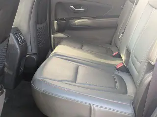 Hyundai SANTA CRUZ 2023 AWD Limited 4 puertas Cabina Doble batea de 4.3 pies