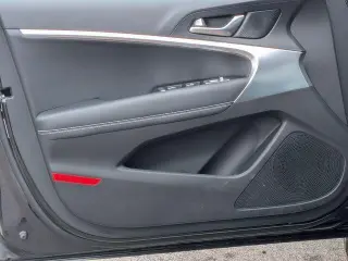 Sedán de 4 puertas Genesis G70 2026 AWD 2.5T Standard