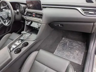 Sedán de 4 puertas Genesis G70 2026 AWD 2.5T Standard