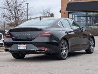 Sedán de 4 puertas Genesis G70 2026 AWD 2.5T Standard