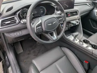 Sedán de 4 puertas Genesis G70 2026 AWD 2.5T Standard