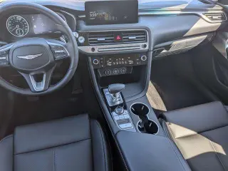 Genesis G70 2026 AWD 2.5T Standard Sedán de 4 puertas