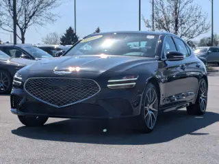 Genesis G70 2026 AWD 2.5T Standard Sedán de 4 puertas