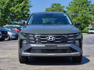 Hyundai TUCSON 2025 AWD SE 4p SUV