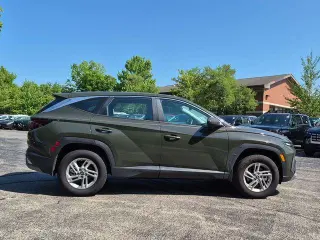 Hyundai TUCSON 2025 AWD SE 4p SUV
