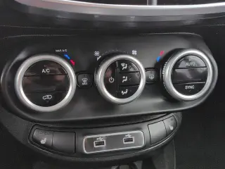 FIAT 500X 2022 AWD Trekking Crossover de 4 puertas