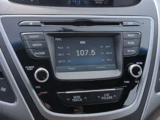 Hyundai ELANTRA 2015 SE 4p Sedan 6M