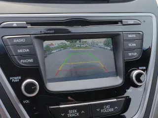 Hyundai ELANTRA 2015 SE 4p Sedan 6M