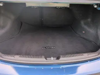 Hyundai ELANTRA 2015 SE 4p Sedan 6M