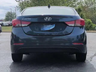 Hyundai ELANTRA 2015 SE 4p Sedan 6M