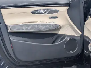 Genesis GV70 2023 AWD 3.5T Sport 4p SUV