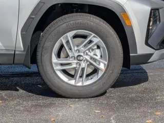 Hyundai TUCSON 2026 4x4 SE 4p SUV