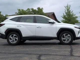 Hyundai TUCSON 2023 AWD SE 4p SUV