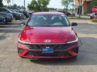 Hyundai ELANTRA 2025 SEL Sport 4p Sedan