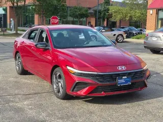 Hyundai ELANTRA 2025 SEL Sport 4p Sedan