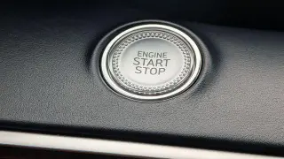 Genesis GV70 2023 AWD 2.5T Standard 4dr SUV