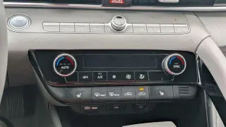 Hyundai ELANTRA 2023 SEL 4p Sedan SULEV