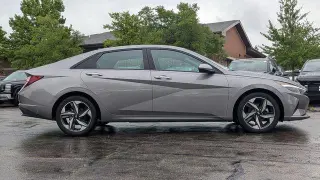 Hyundai ELANTRA 2023 SEL 4p Sedan SULEV