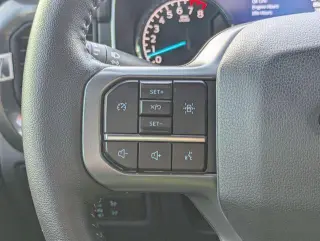 Ford F-150 2022 4x2 XLT 4p SuperCrew 5.5 ft. CB