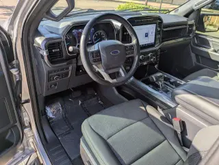Ford F-150 2022 4x2 XLT 4p SuperCrew 5.5 ft. CB