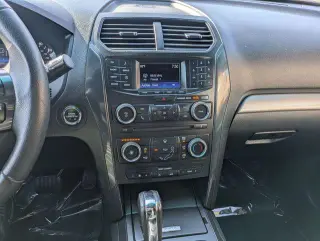 Ford Explorer 2017 AWD XLT 4p SUV