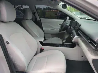 Hyundai KONA 2024 AWD SE 4p Crossover