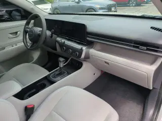 Hyundai KONA 2024 AWD SE 4p Crossover