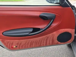 Porsche Boxster 1997 2p Convertible