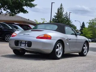 Porsche Boxster 1997 2p Convertible