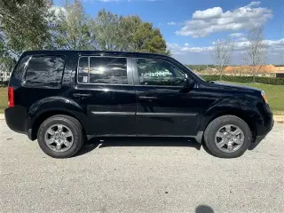 Pilot LX -- 2012 -- Honda