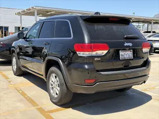Jeep Grand Cherokee 2019 4x2 Laredo 4dr SUV