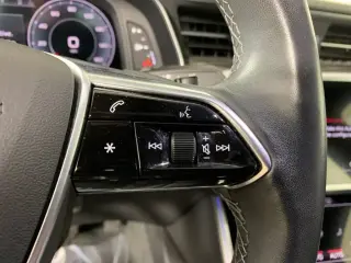 Audi A6 2024 AWD quattro Premium Plus 55 TFSI 4p Sedan