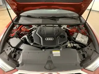 Audi A6 2024 AWD quattro Premium Plus 55 TFSI 4p Sedan