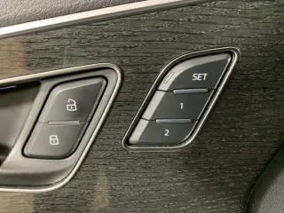 Audi Q7 2023 AWD quattro Premium Plus 55 TFSI 4p SUV