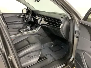 Audi Q7 2023 AWD quattro Premium Plus 55 TFSI 4p SUV